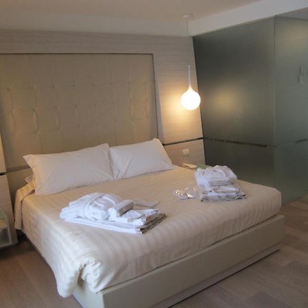 White Angel Hotel Breuil-Cervinia Room photo