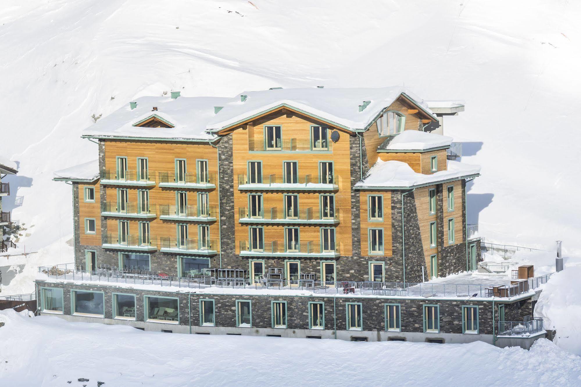 White Angel Hotel Breuil-Cervinia Exterior photo